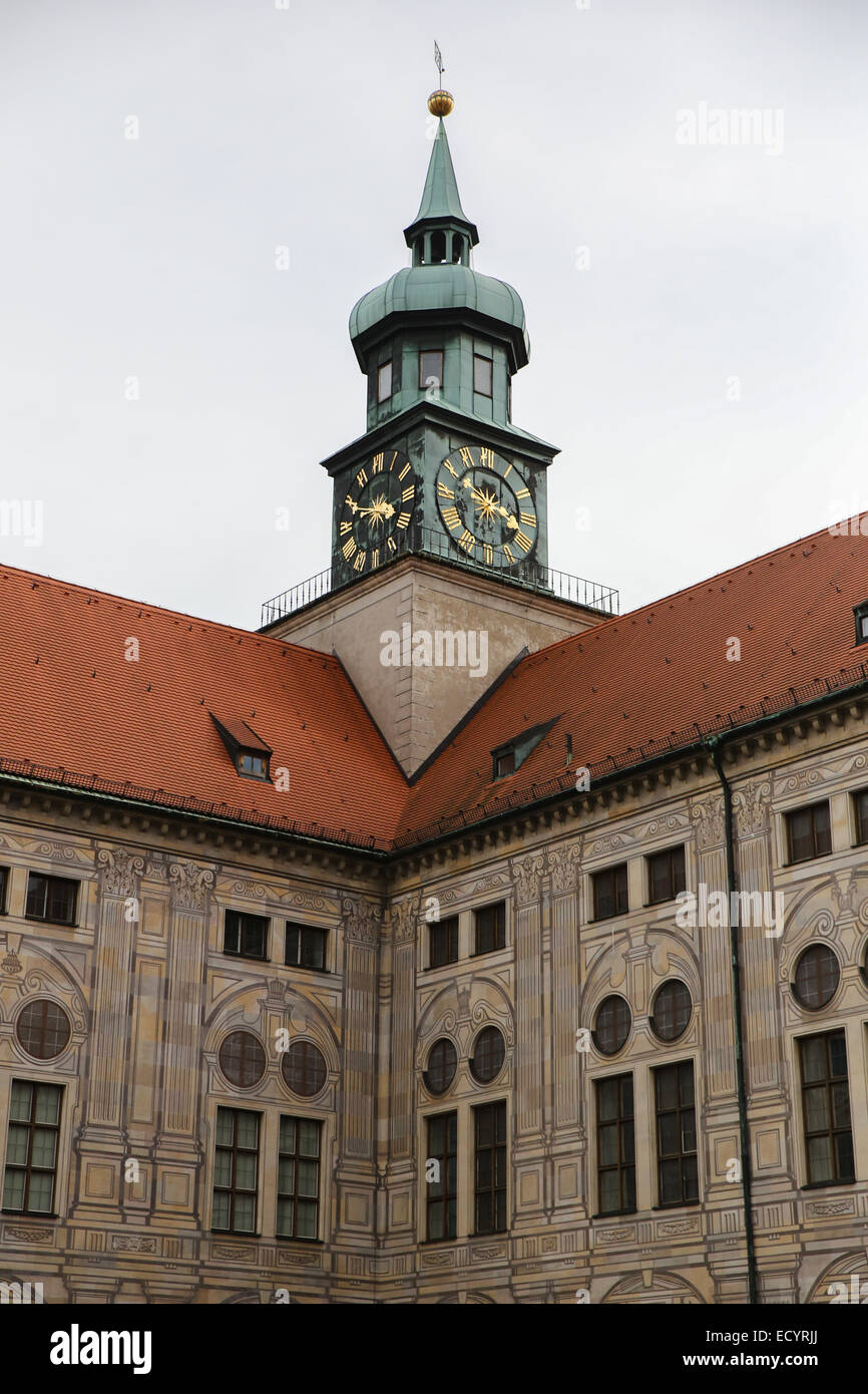 Torre dell orologio Monaco di Baviera Residenz Monaco di Baviera Foto Stock