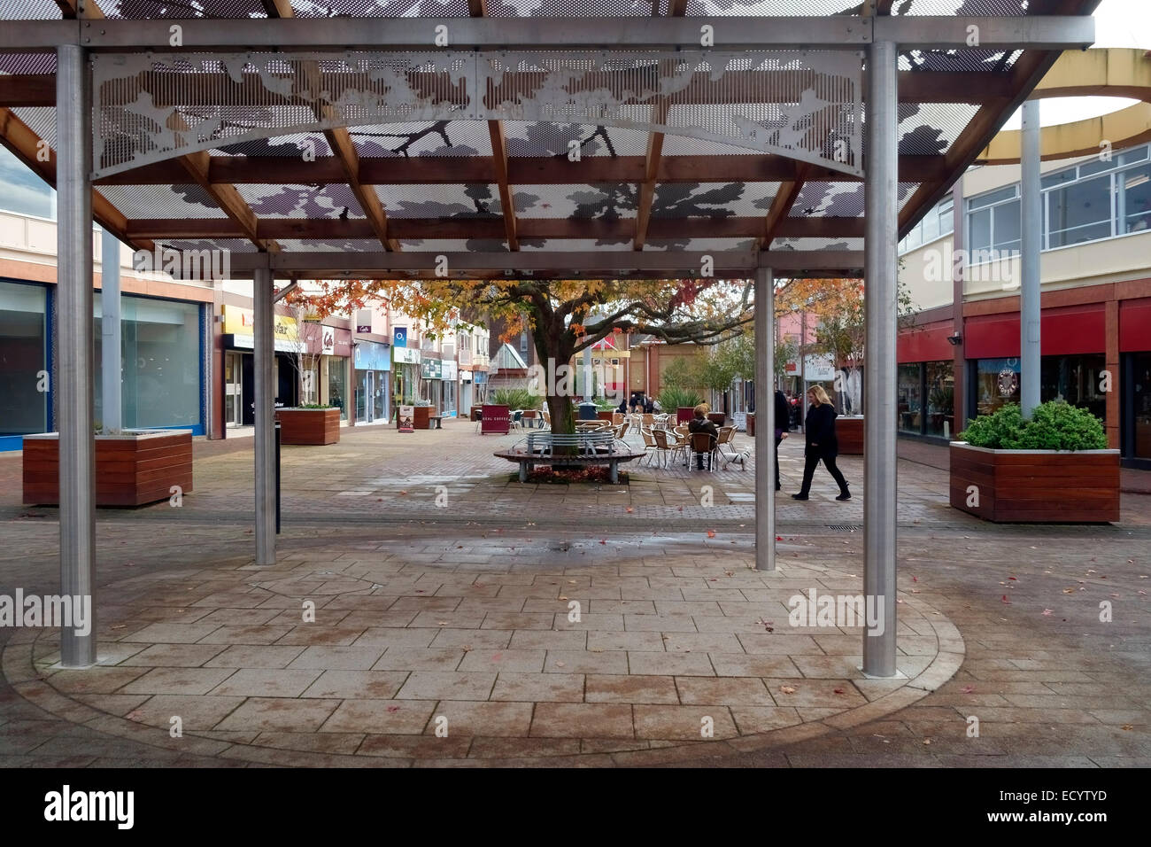 Il viale pedonale precinct Waterlooville Hampshire REGNO UNITO Foto Stock