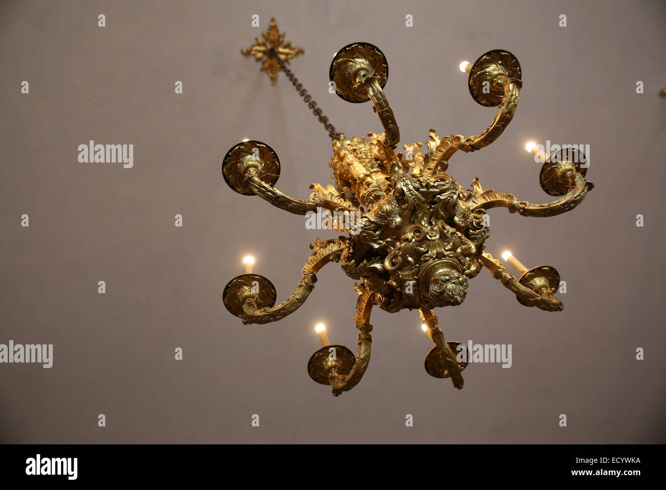 Golden apparecchio di illuminazione a soffitto Residenz Monaco di Baviera Foto Stock