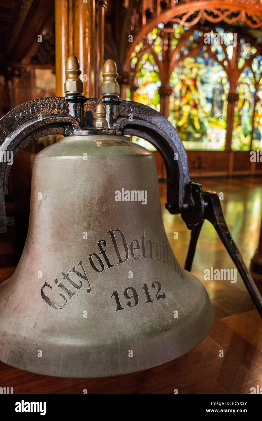 Detroit, Michigan - La campana dalla città di Detroit III, a grandi laghi steamboat. Foto Stock