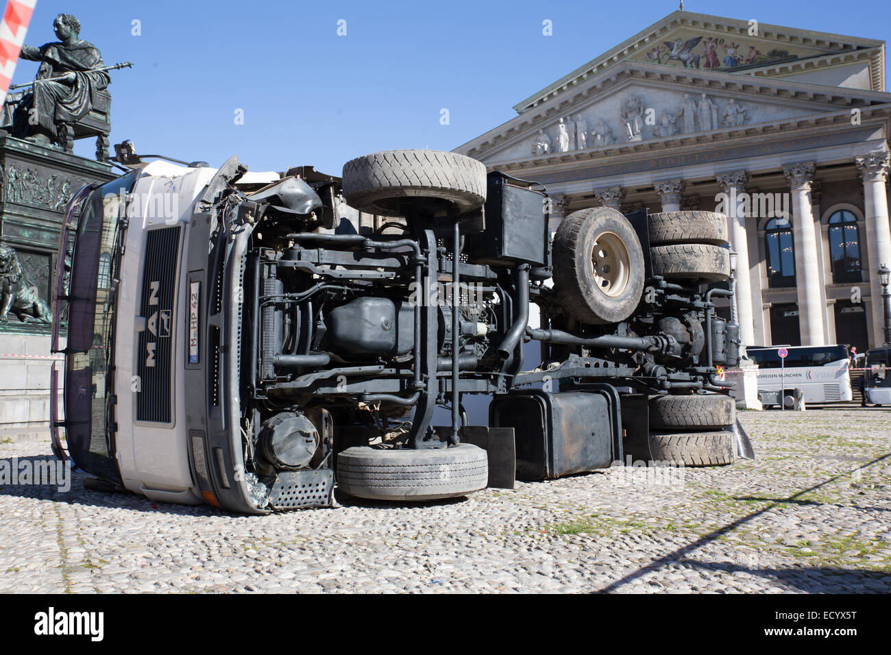 Carrello incidente capovolgere Foto Stock