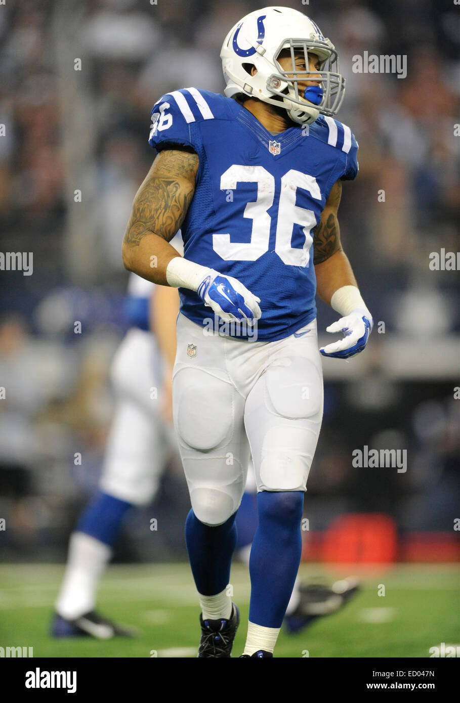 Dicembre 21, 2014: Indianapolis Colts running back Dan Herron #36 durante un'NFL partita di calcio tra la Indianapolis Colts e Dallas Cowboys di AT&T Stadium di Arlington, TX Dallas sconfitto Indianapolis 42-7 per conquistare il NFC Campionato Est Foto Stock