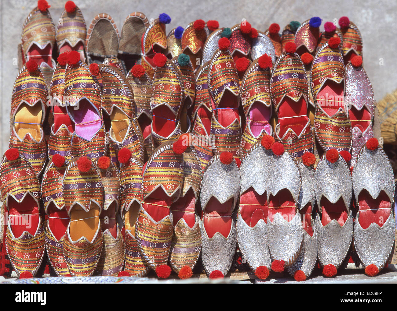 Pantofole turche immagini e fotografie stock ad alta risoluzione - Alamy