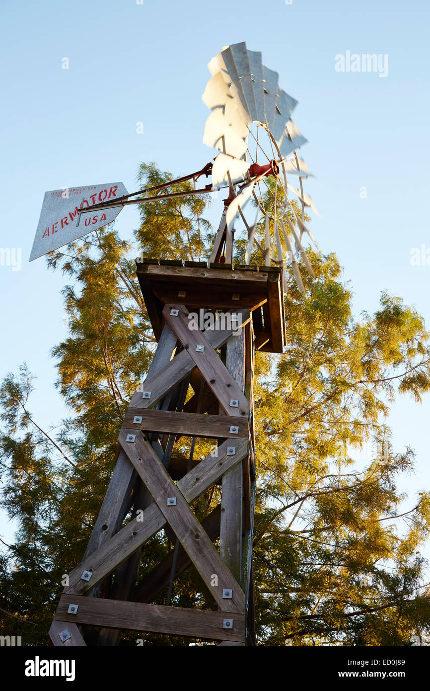 Stile Americano generatore a vento Foto Stock