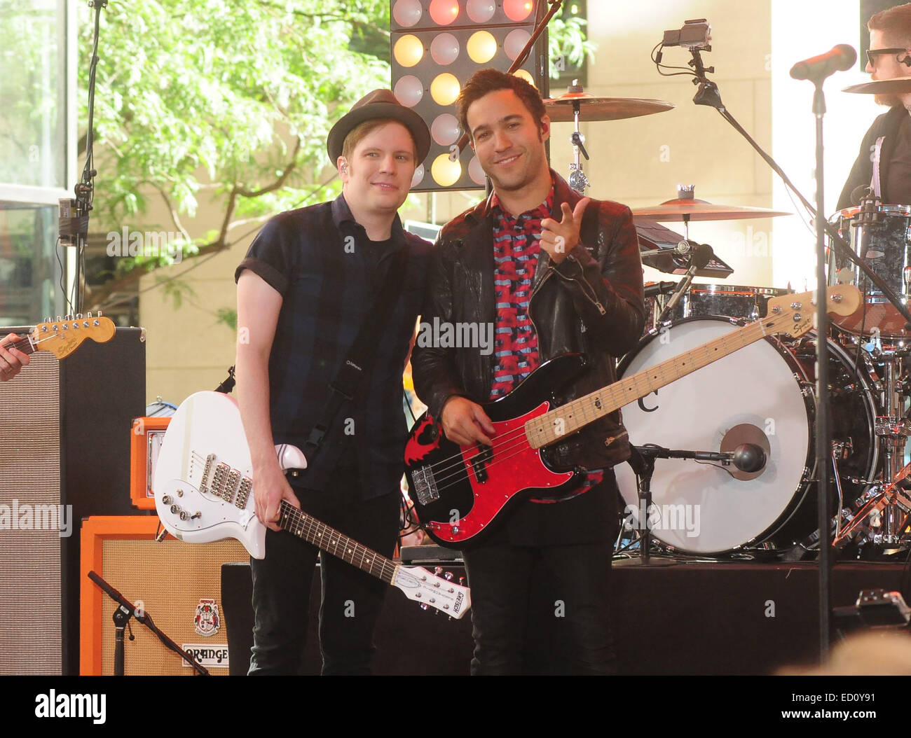 Fall Out Boy eseguire live su "Mostra Oggi' dotata di: Fall Out Boy,Pete Wentz,Patrick Stump dove: la città di New York, New York, Stati Uniti quando: 20 Giu 2014 Foto Stock