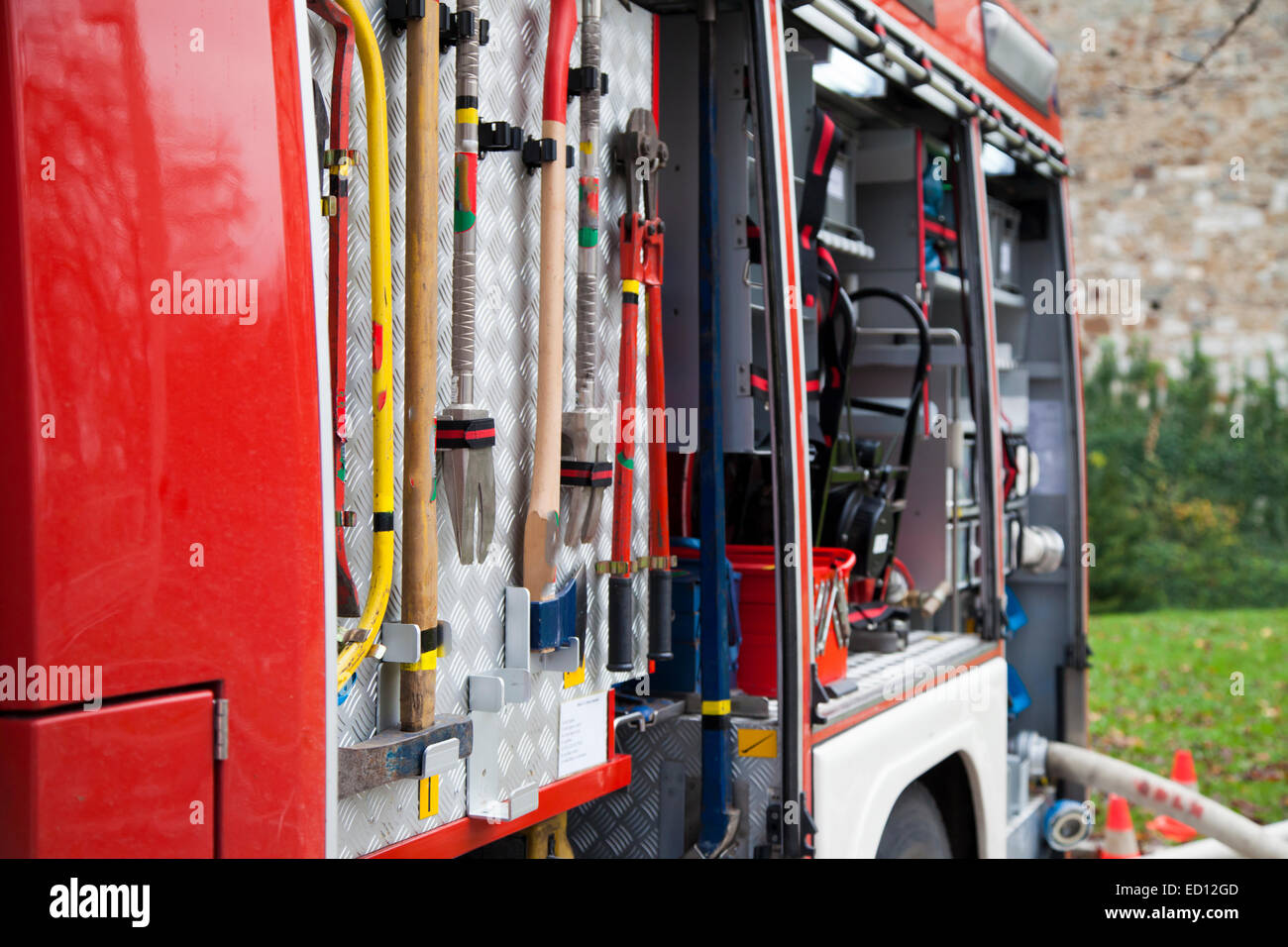 Equipaggiamento di salvataggio, strumento di lotta antincendio carrello Foto Stock