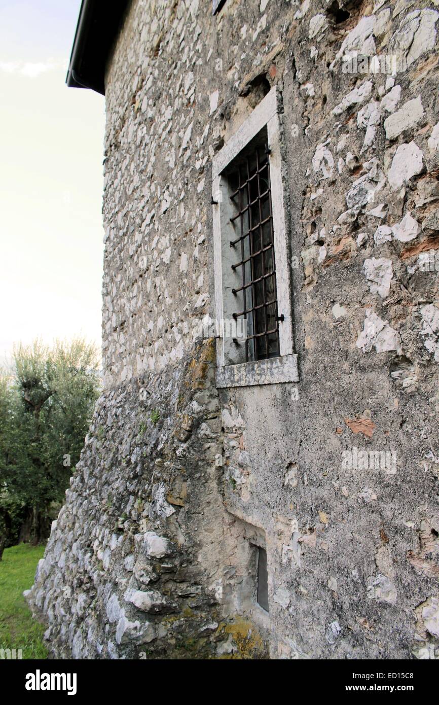 Antica casa nel nord Italia Foto Stock