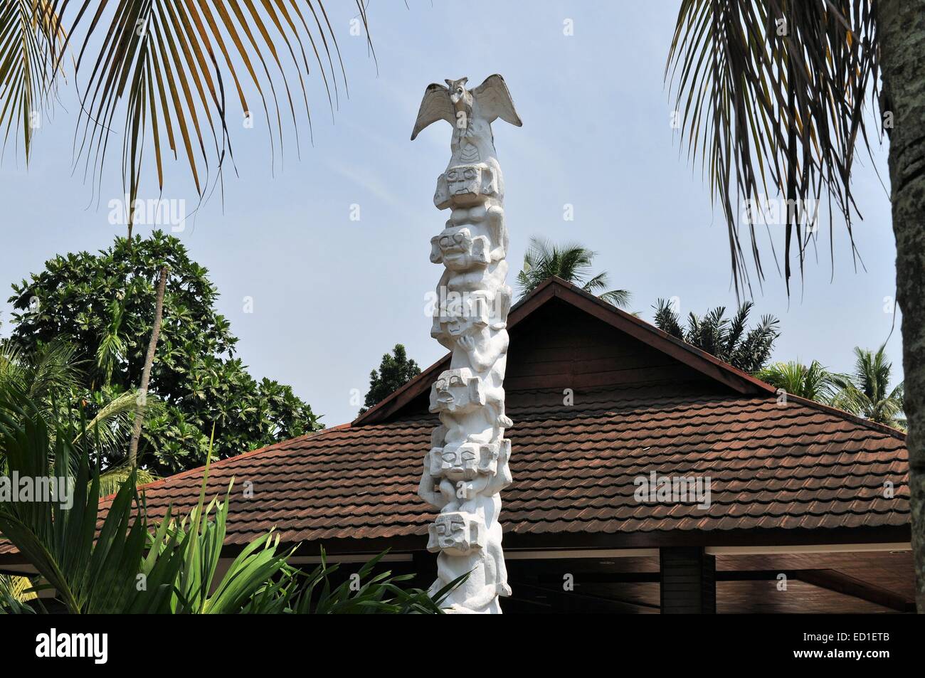 Casa Tradizionale di Celebes, Sulawesi, Indonesia Foto Stock