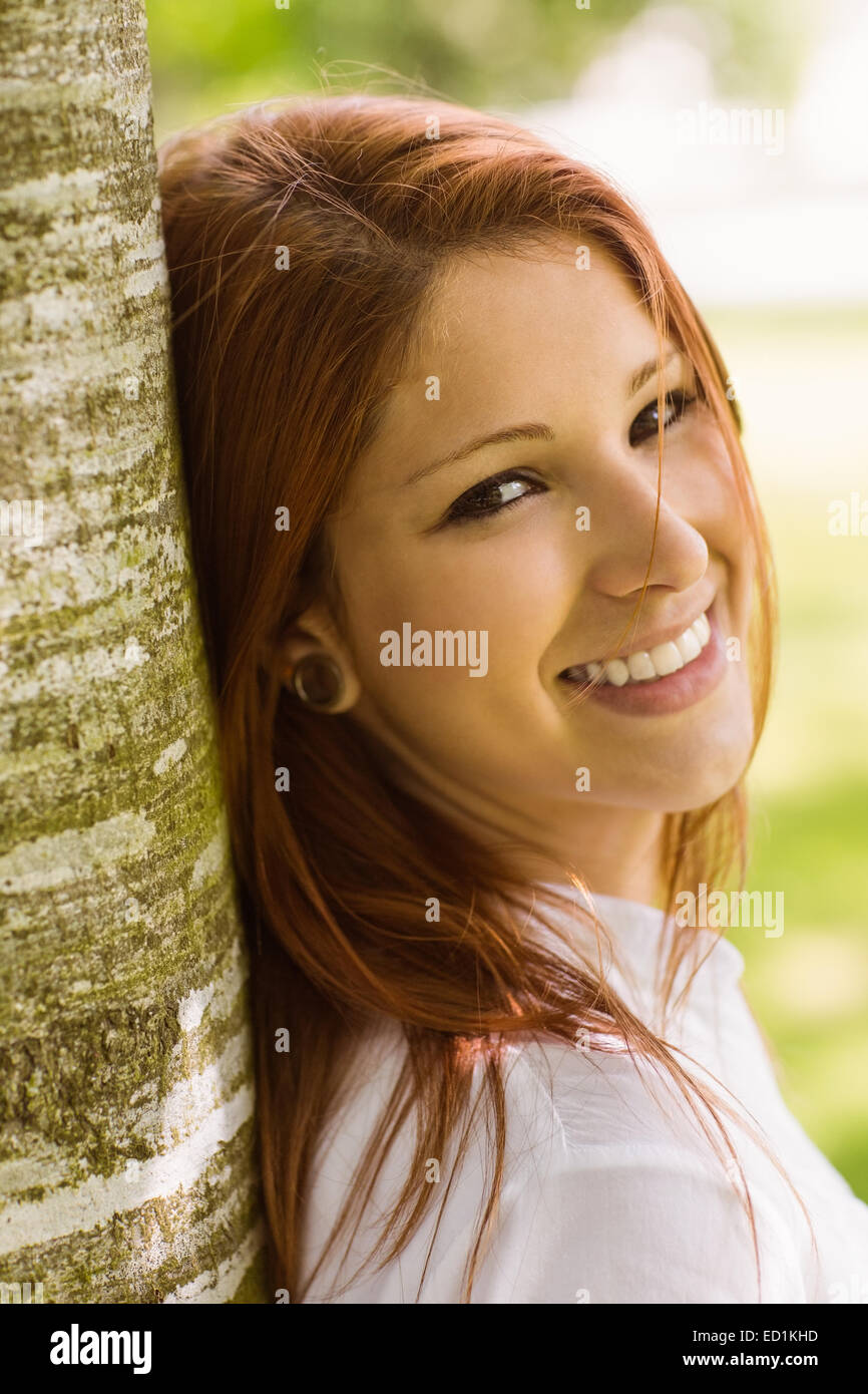 Ritratto di un grazioso redhead sorridente Foto Stock