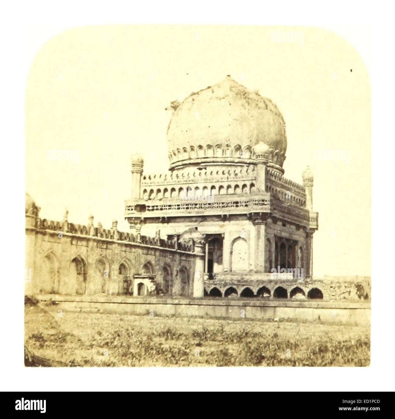 La saldatura 1862 in India PG050 (008 tombe degli antichi re di Golconda. No. 7) Foto Stock