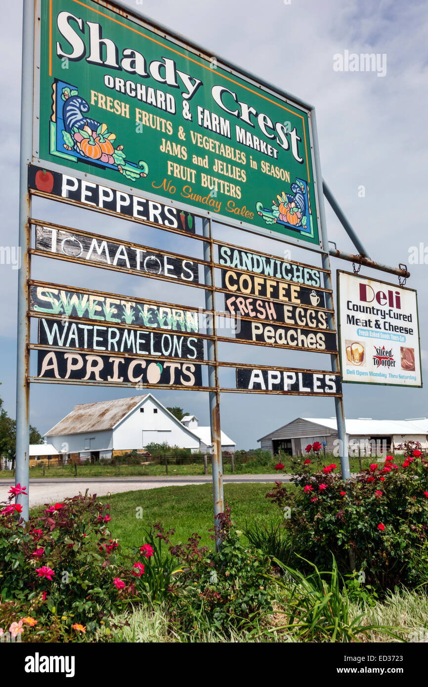 Illinois Arthur, Shady Crest Orchard & Farm Market, insegna, prodotti, coltivati localmente, Amish, IL140904038 Foto Stock