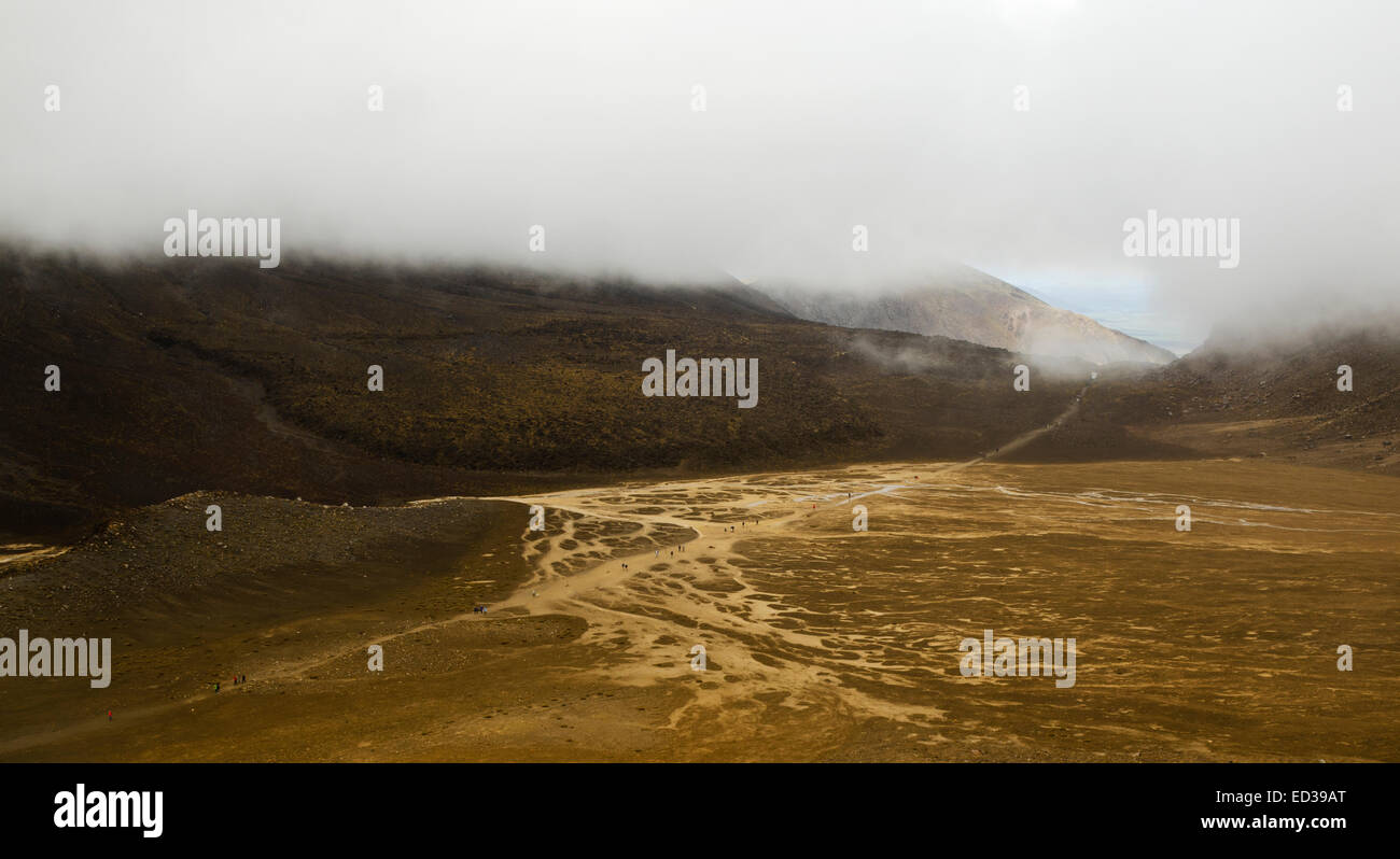 Misty Tongariro Crossing Foto Stock