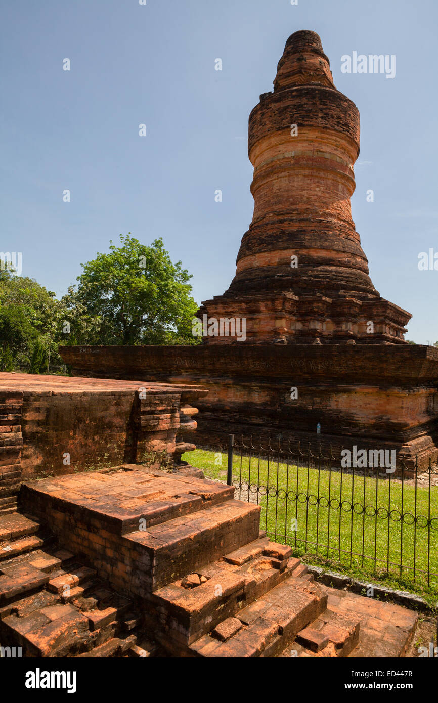 Mahligai Stupa tempio a Muara Takus luogo composto tempio a Muara Takus, Kampar, Riau, Indonesia. Foto Stock