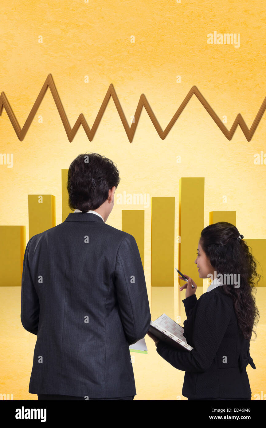 Giovane businee persone in piedi Foto Stock