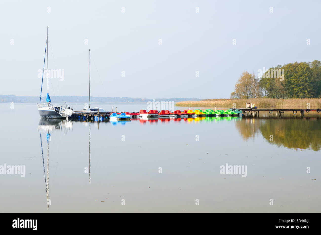 Barche sul lago Zdworskie, Polonia Foto Stock