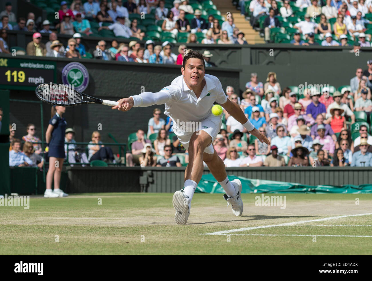 04.07.2014. Il torneo di Wimbledon Tennis Championships 2014 tenutosi presso il All England Lawn Tennis e Croquet Club di Londra, Inghilterra, Regno Unito. Foto Stock