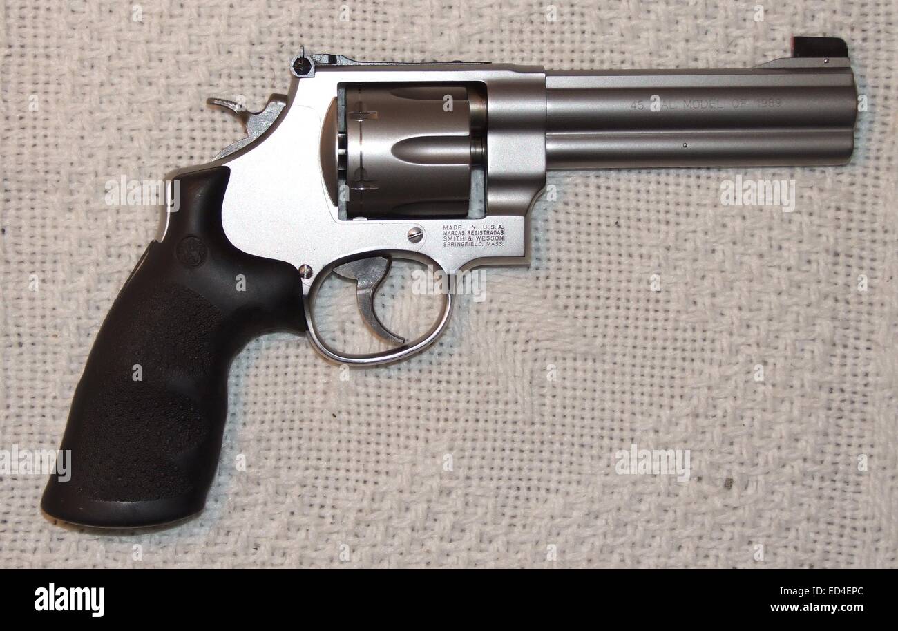 Revolver Smith & Wesson 625 calibro 45 ACP Foto Stock