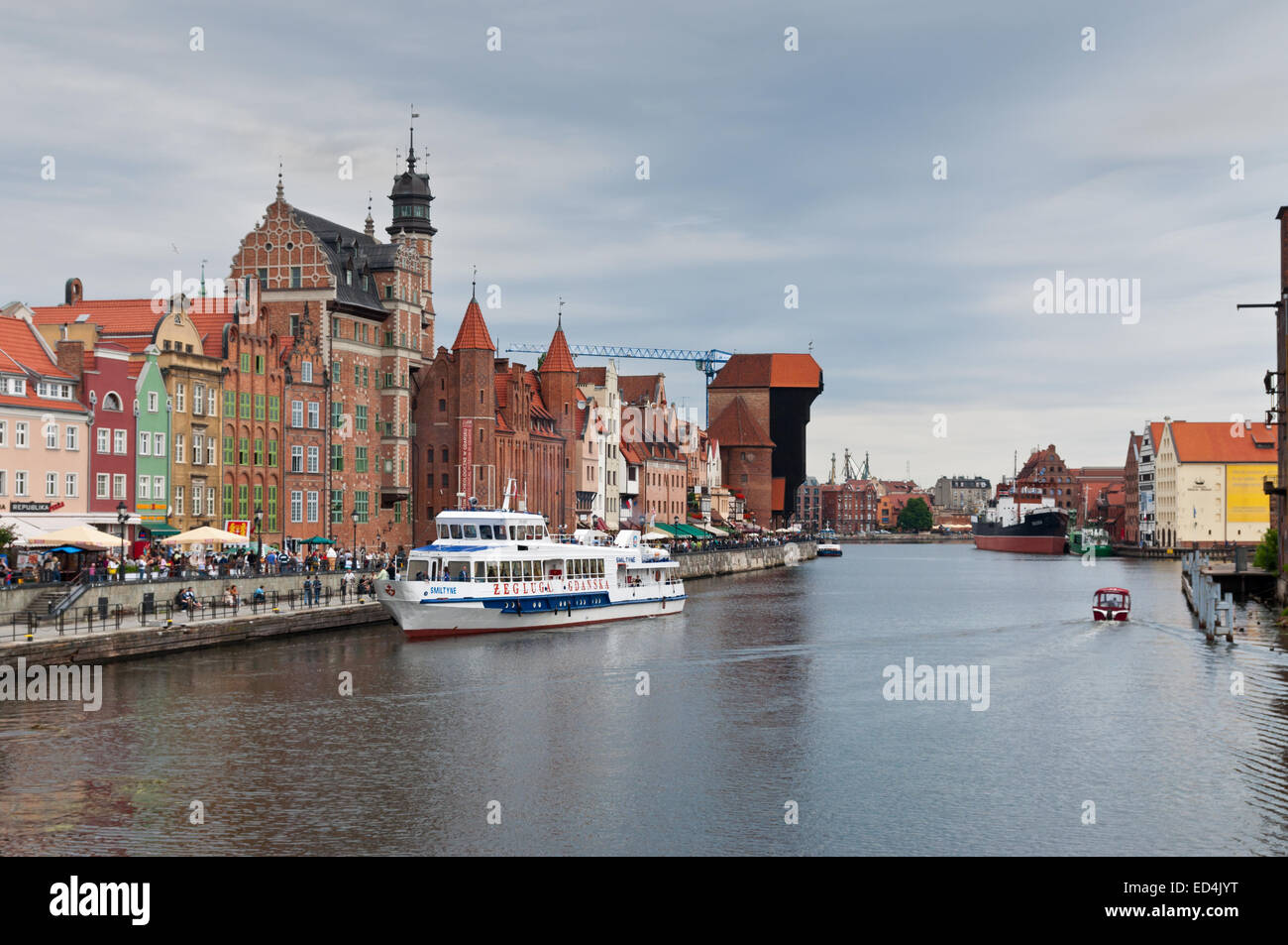 La visualizzazione classica di Danzica con la Lega Anseatica - edifici di stile e il fiume Motlawa in Gdansk Foto Stock