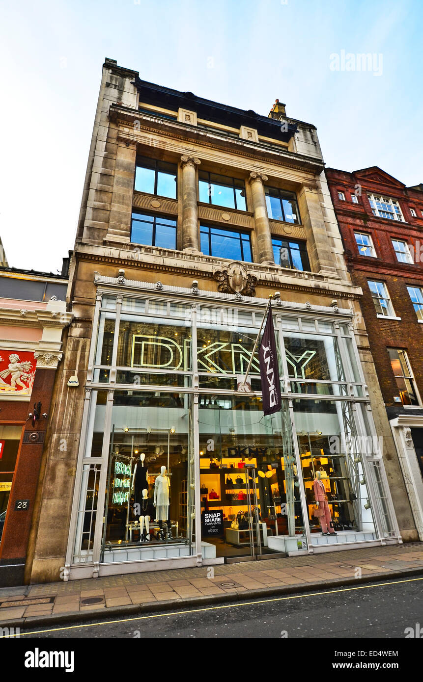 DKNY flagship store del Regno Unito in Old Bond Street, London W1. Foto Stock