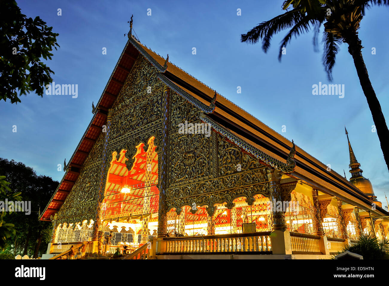 Sala da preghiera, Wat Suan Dok, Chiang Mai, Thailandia Foto Stock