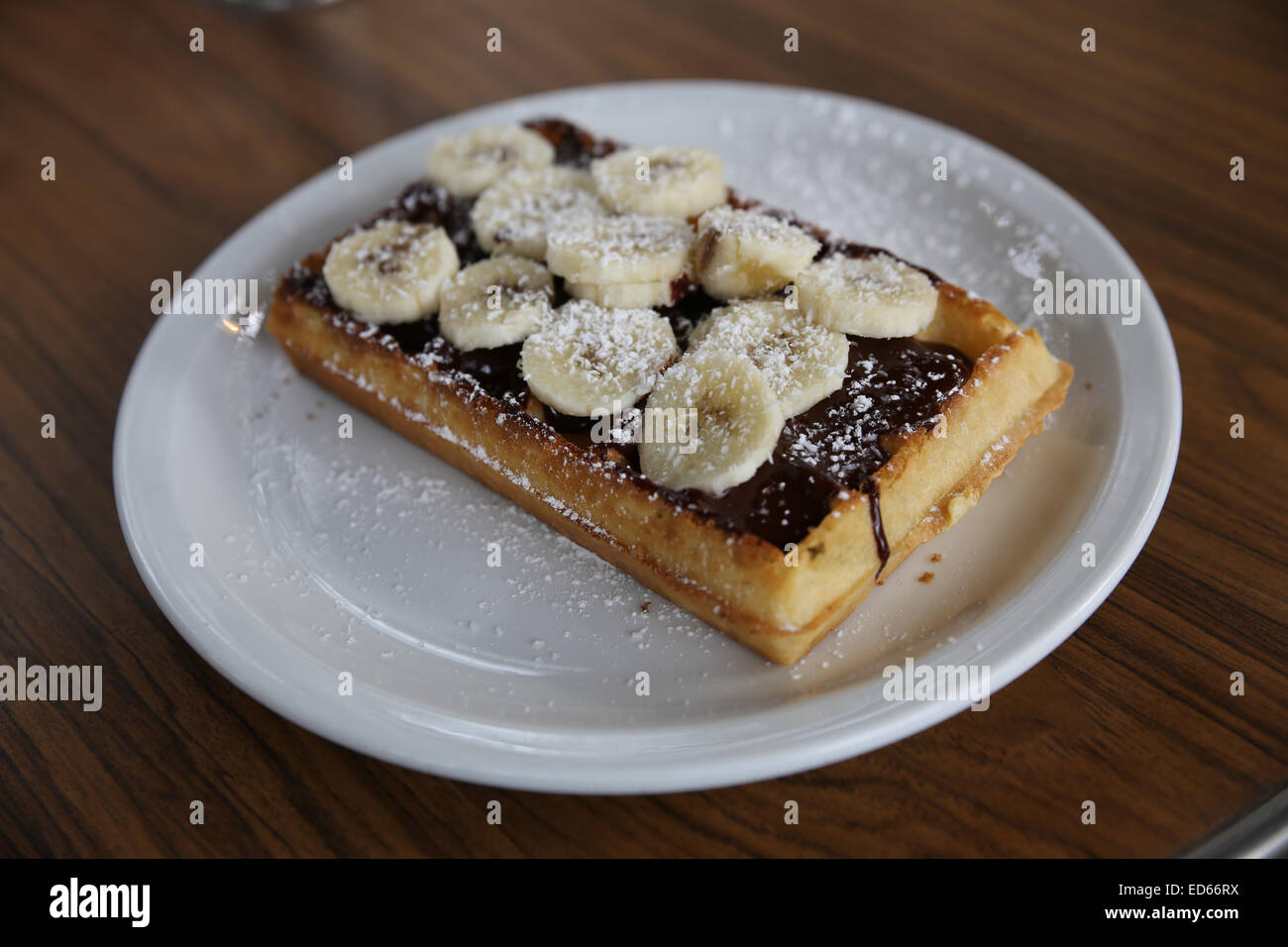 Noce di cocco banana waffle al cioccolato Foto Stock