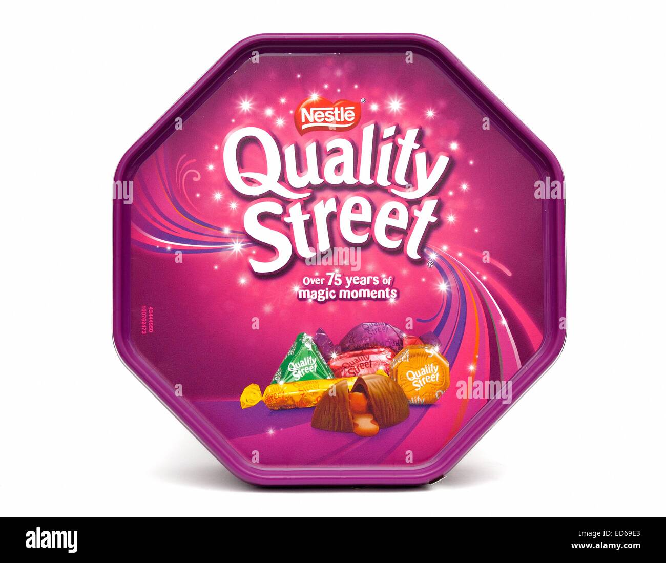 Una vasca di plastica di qualità street dolci assortiti England Regno Unito Foto Stock