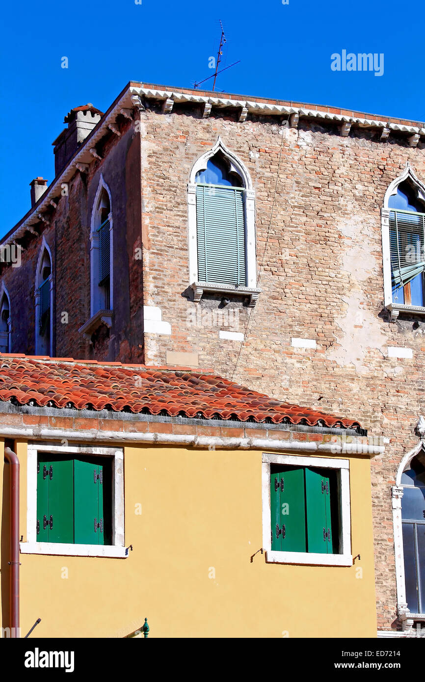 Edificio in stile italiano, Roma Italia Foto Stock