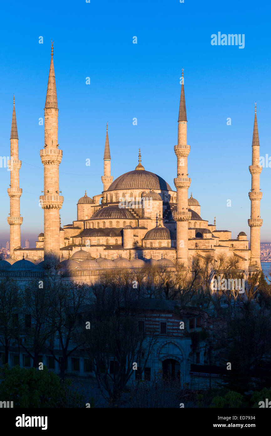 La Moschea Blu, Sultanahmet Camii o Sultan Ahmed moschea di Istanbul, Repubblica di Turchia Foto Stock