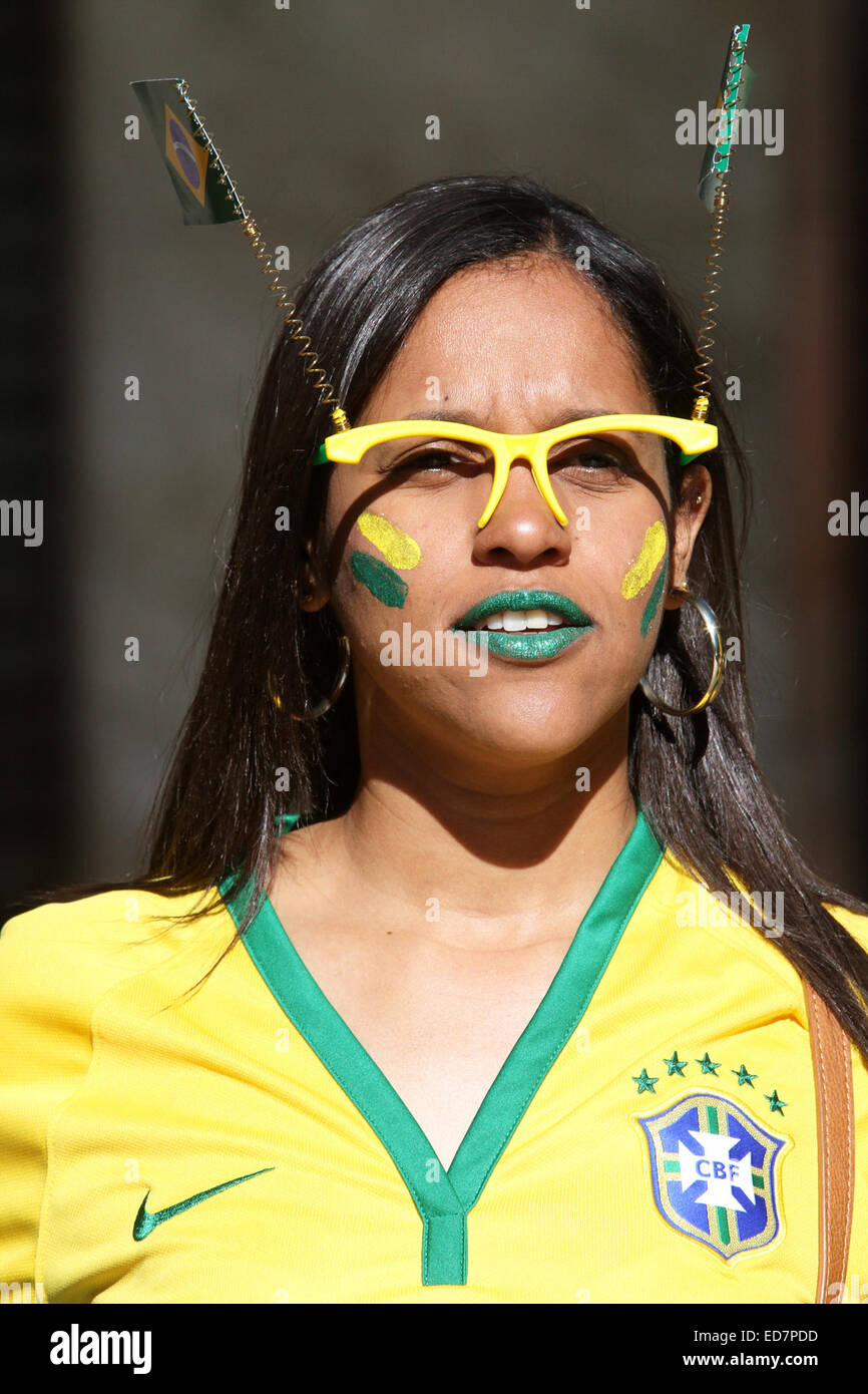 Ventole a FIFA Fan Fest di Rio de Janeiro anticipare il Brasile Cile v corrispondono dove: Rio de Janeiro in Brasile quando: 28 Giu 2014 Foto Stock