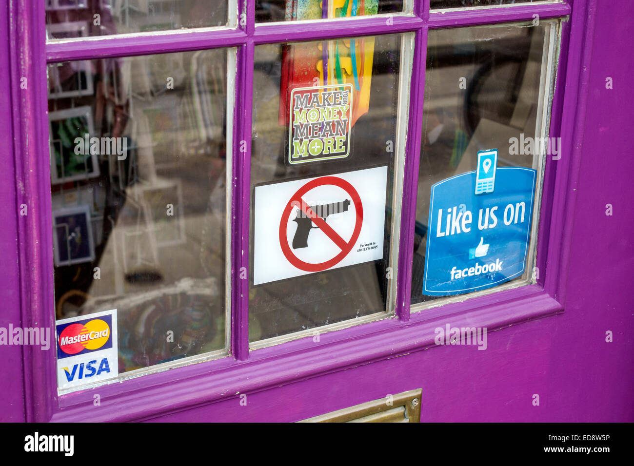 Illinois Normal,Uptown,East Beaufort Street,The Pod,galleria d'arte,storefront,ingresso,segno,visto,MasterCard,no pistole,facebook,come noi facebook,IL140909026 Foto Stock