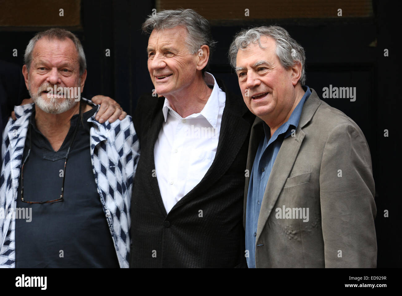 Monty Python photocall al London Palladium dotato: Terry Gilliam,Michael Palin,Terry Jones dove: Londra, Regno Unito quando: 30 Giu 2014 Foto Stock