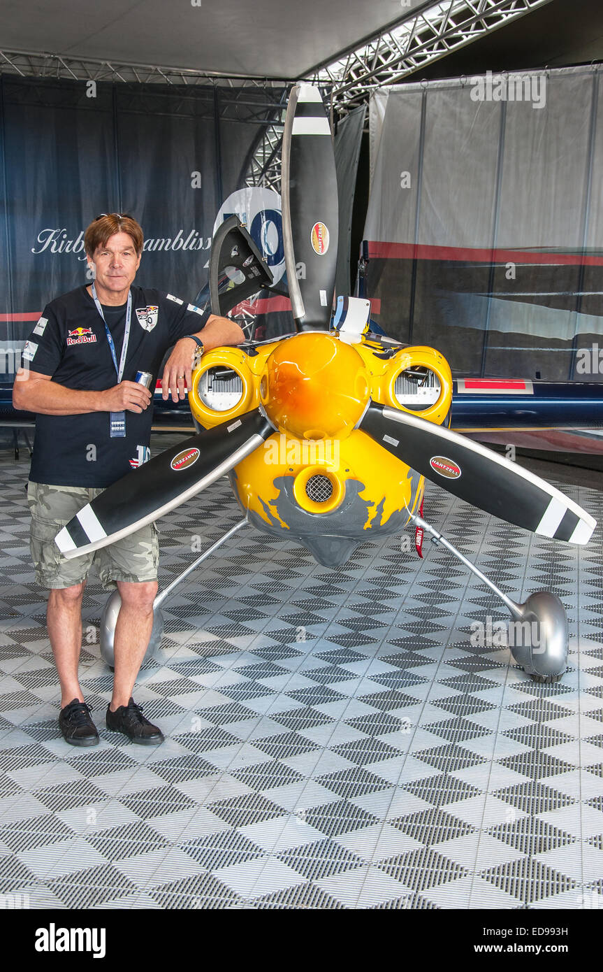 Kirby Chambliss è uno dei più in modo coerente i piloti di successo nella storia della Red Bull Air Race con due mondiali Foto Stock