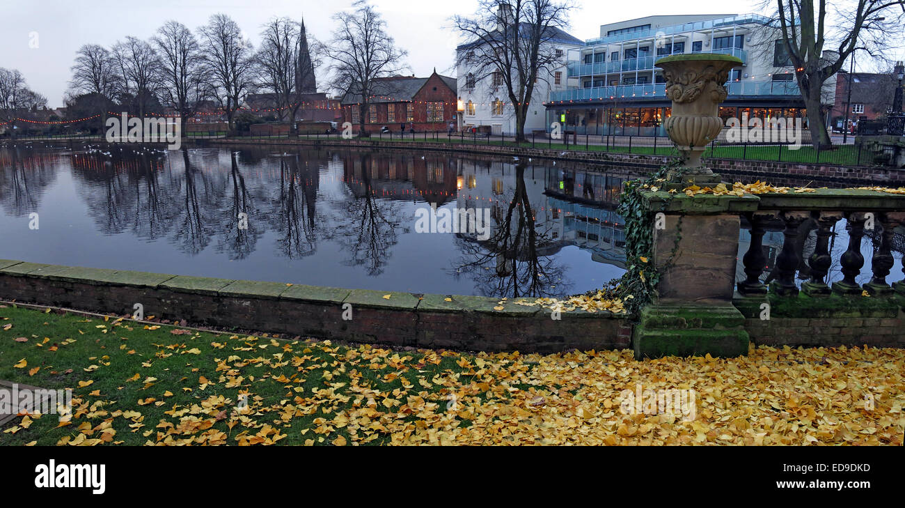 Lichfield panorama fluviale in autunno, Staffordshire, England, Regno Unito Foto Stock