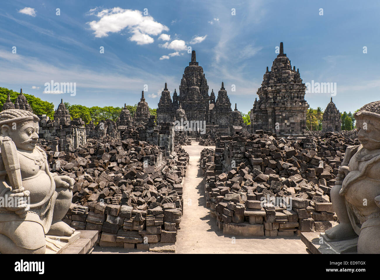 Il Candi Sewu, parte di Prambanan, un 9th-secolo tempio indù composto vicino a Yogyakarta in Java centrale, Indonesia. Foto Stock