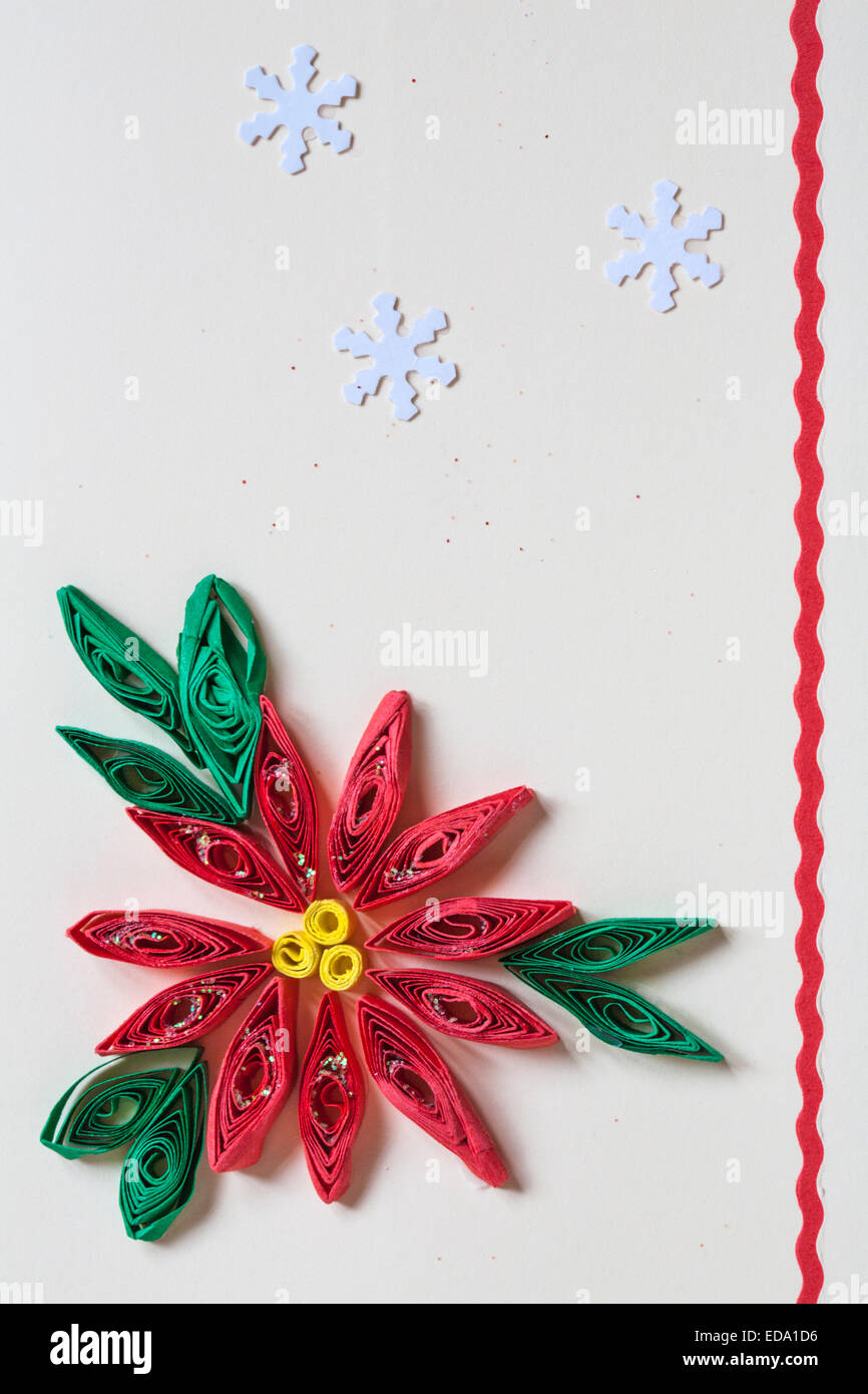Stella Di Natale Quilling.Dettaglio Di Carta Quilling Poinsetta Fiore Su Artigianale Scheda Di Natale Foto Stock Alamy