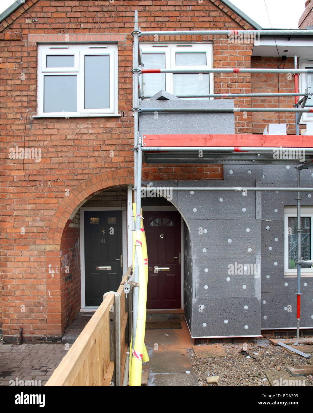 Parete esterna per isolamento di muro solido case con alcuna cavità. Foto Stock
