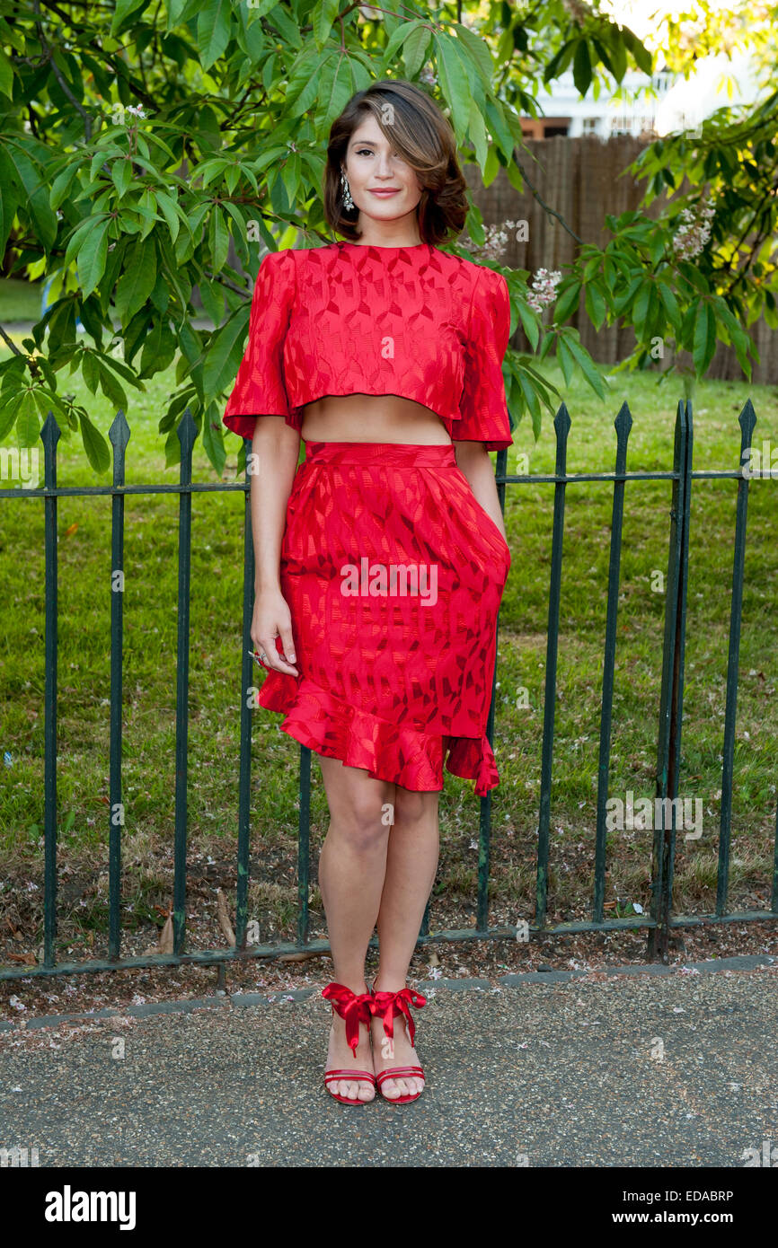 Galleria della Serpentina Summer Party tenutosi a Kensington Gardens - Arrivi. Dotato di: Gemma Arterton dove: Londra, Regno Unito quando: 01 Lug 2014 Foto Stock