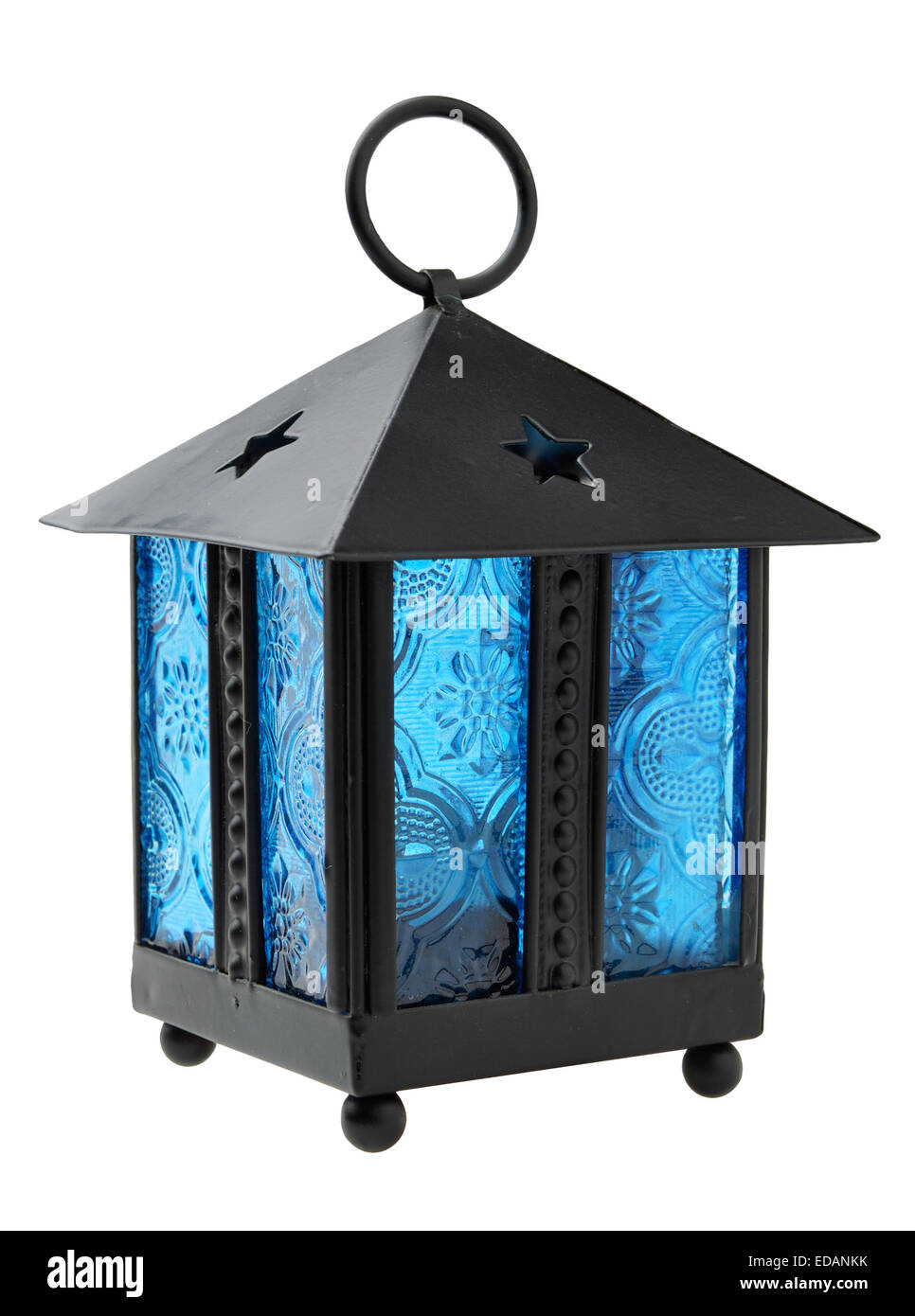 Accendino sul ring con vetro blu isolato su bianco Foto Stock