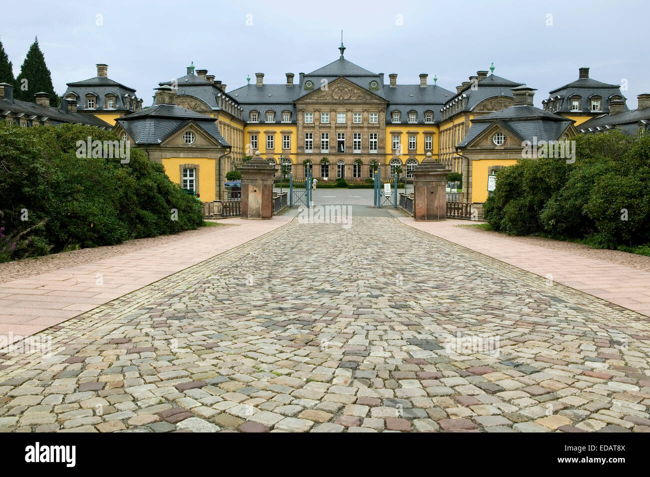 Ingresso a Schloss Arolsen Castello, Hesse, Germania, Europa, Einfahrt Zum Schloss Arolsen, Assia, Deutschland, Europa Foto Stock