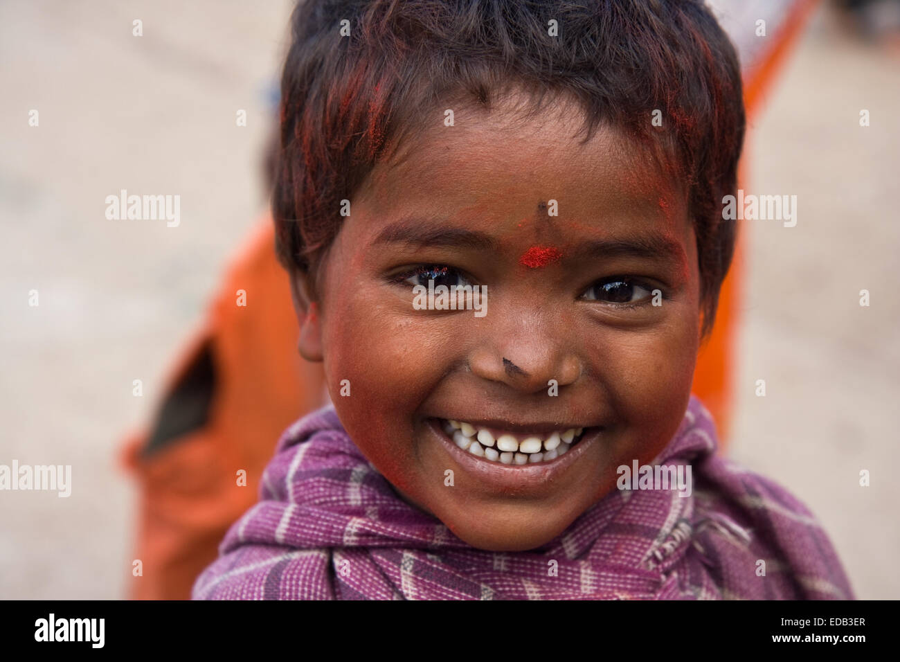 Asia, India Andhra Pradesh, Tirupati, Govindaraja Swamy Temple,Ritratto di una giovane ragazzo Foto Stock