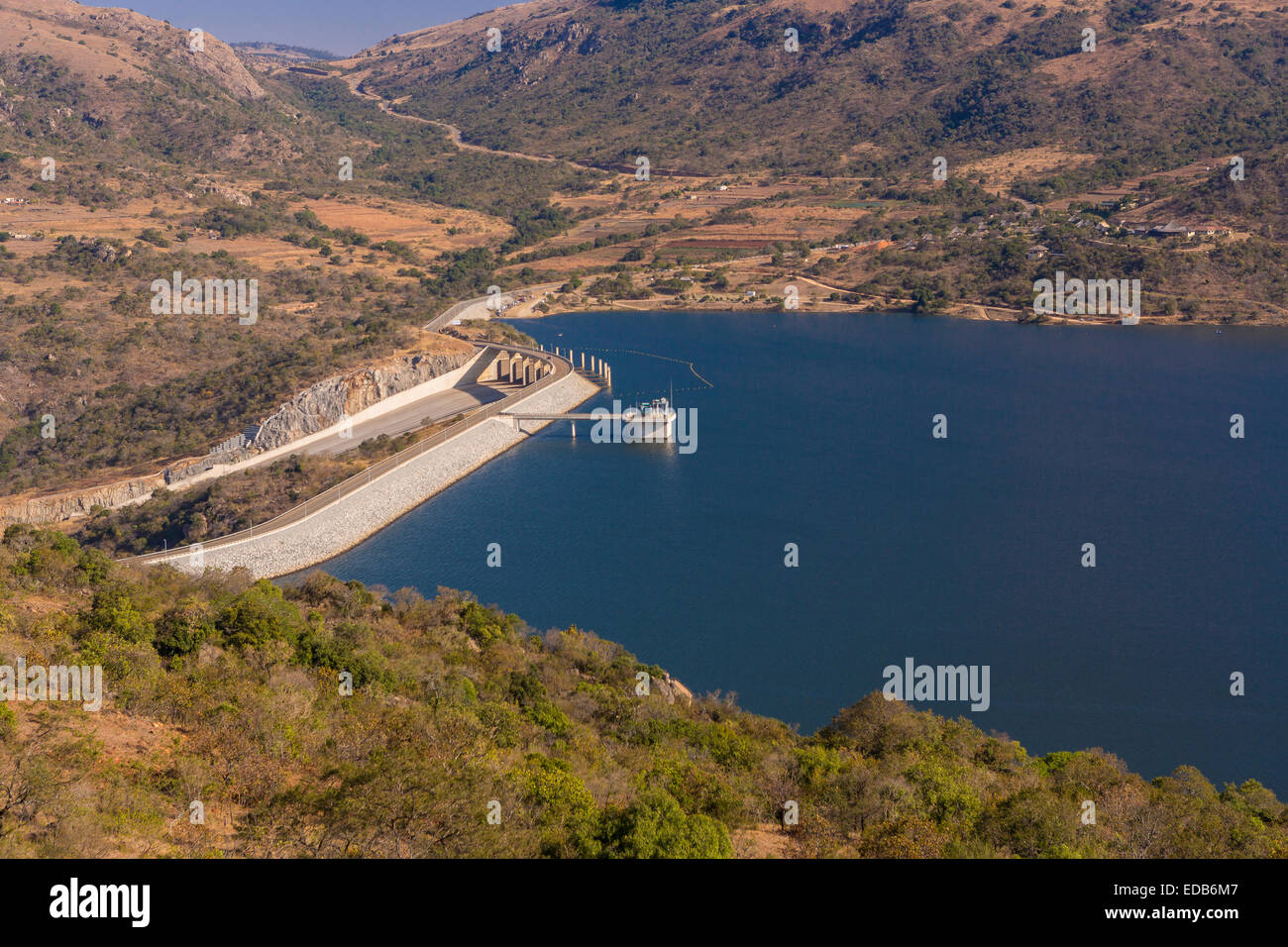 HHOHHO, SWAZILAND, AFRICA - Maguga diga e serbatoio sul fiume Komati. Foto Stock