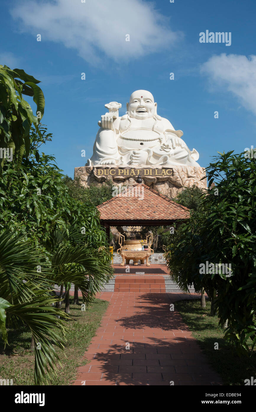 Scultura di Buddha, parco divertimenti, Vung Tau, Vietnam Foto Stock