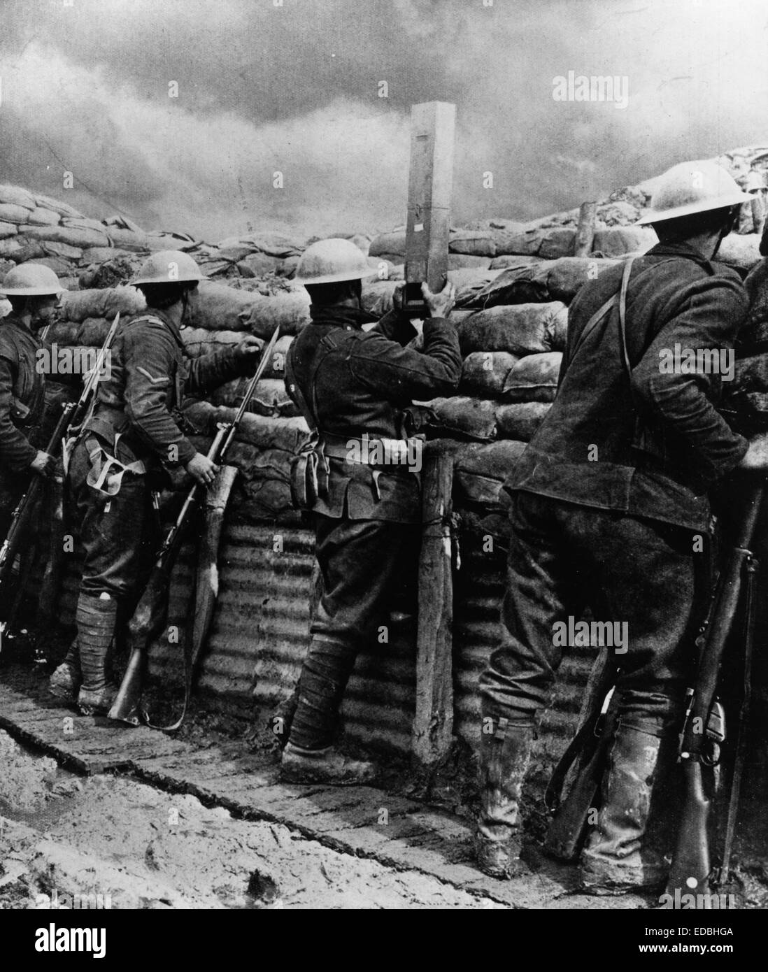 Caschi d'acciaio. Foto Stock