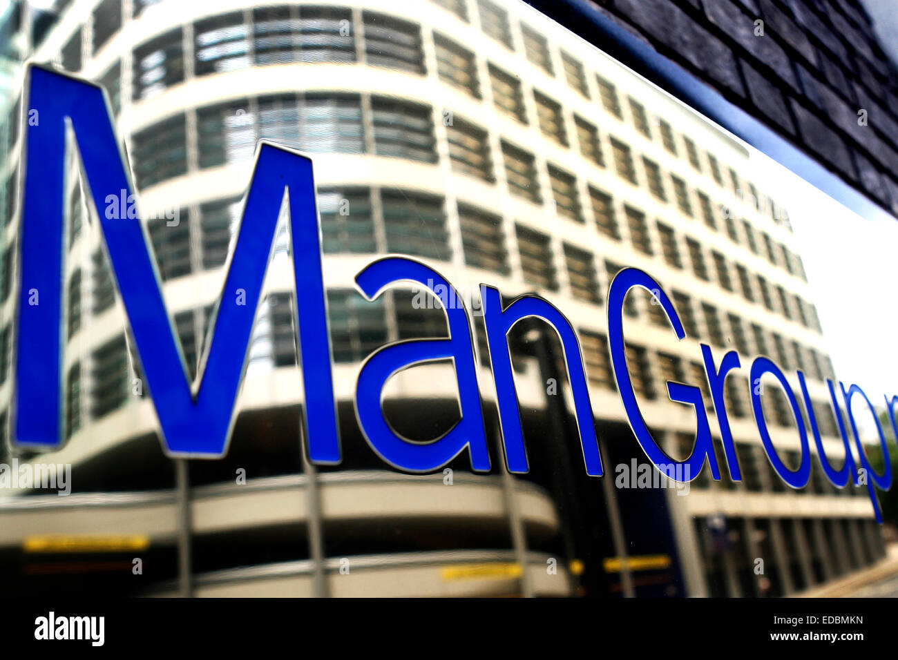 Il Man Group Plc edificio ufficio sul Lower Thames Street a Londra Foto Stock