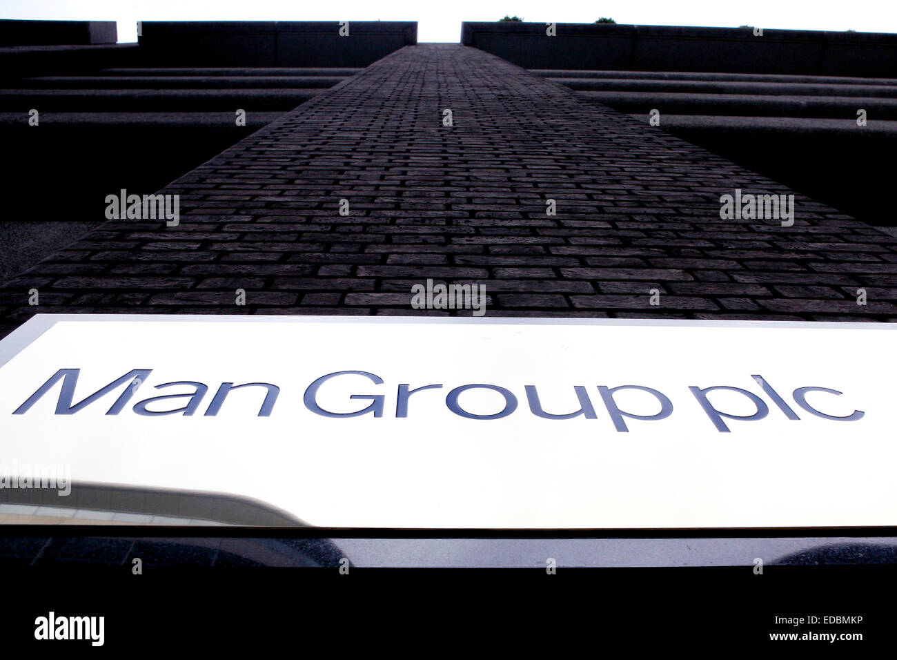 Il Man Group Plc edificio ufficio sul Lower Thames Street a Londra Foto Stock