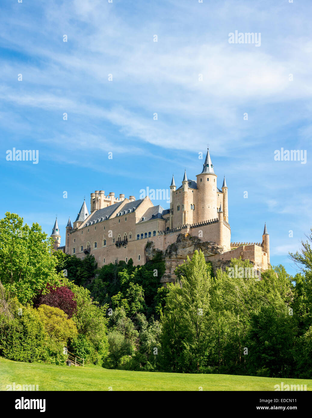 L'Alcazar of Segovia è una fortificazione in pietra, situato nella città vecchia di Segovia, Spagna. Foto Stock