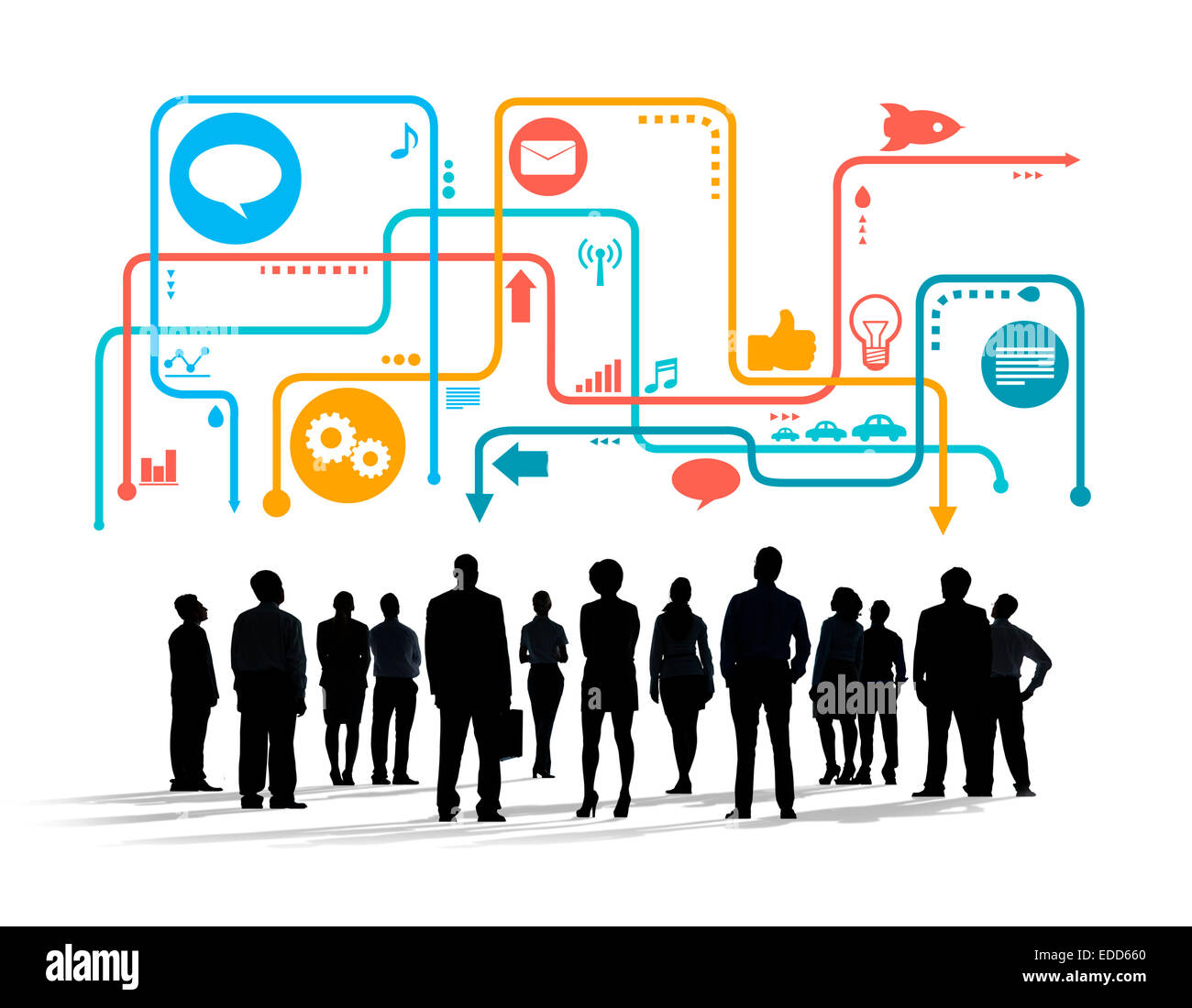 Sagome di multietnica la gente di affari con i Social Media simboli Foto Stock