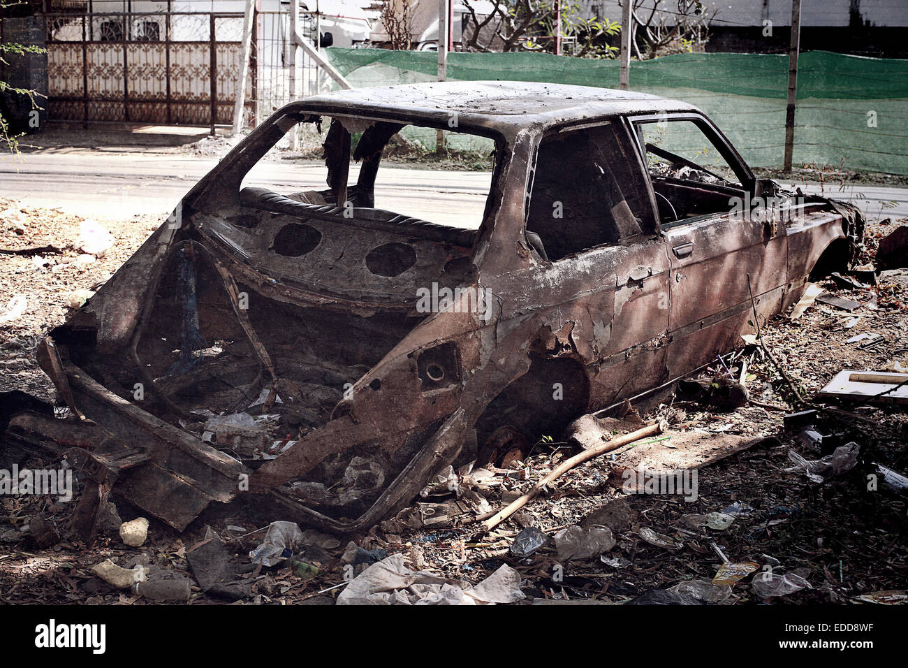 La vettura danneggiata da incidente condizione precedente Foto Stock