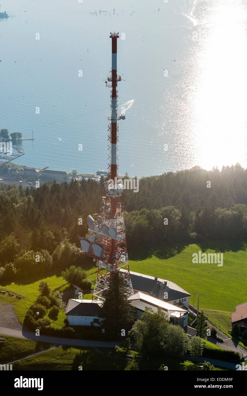 Austria Vorarlberg, Bregenz, veduta aerea della torre della radio su Pfaenderspitze Foto Stock