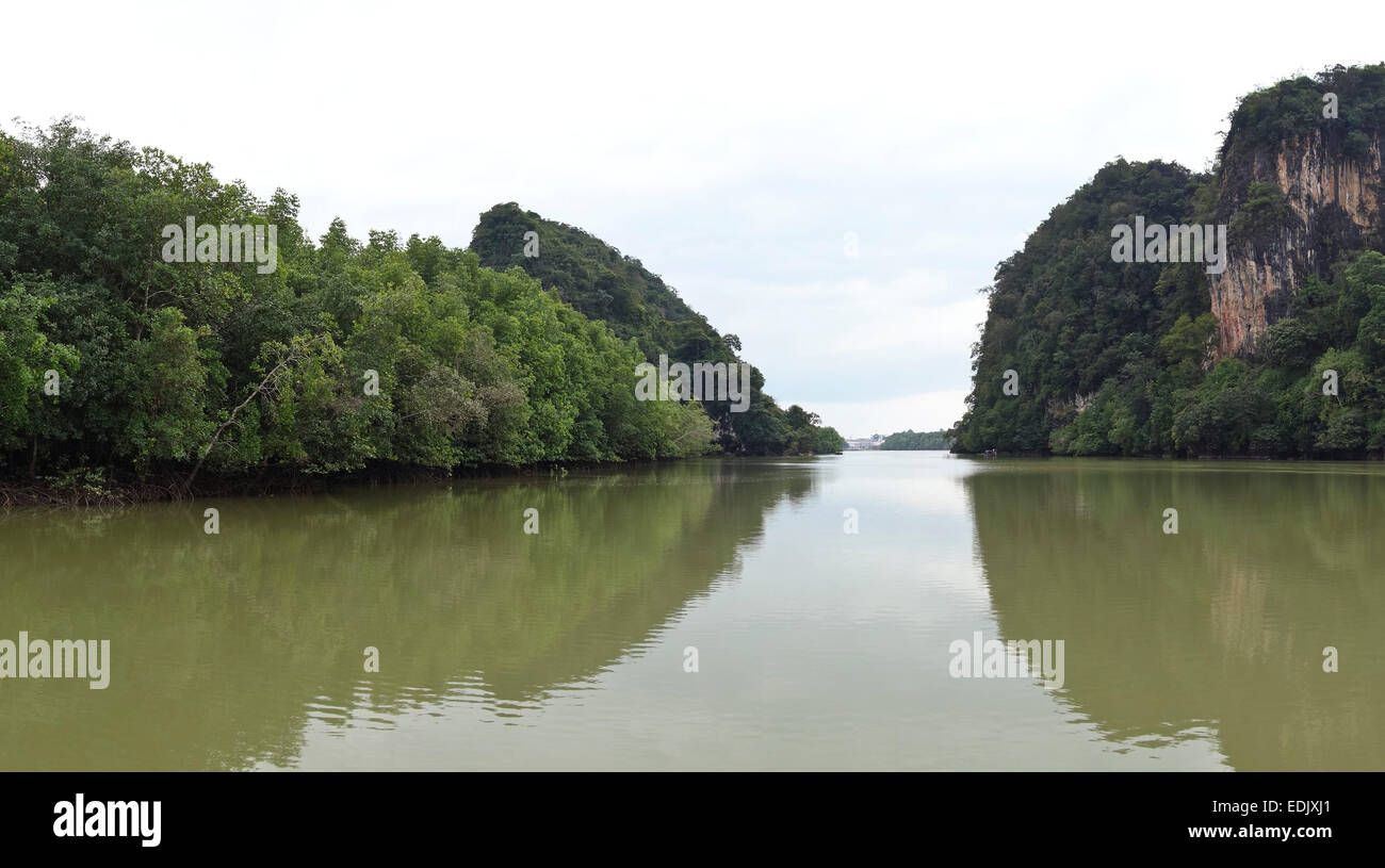 Khao Khanap Nam: Le Porte Del Fiume Krabi, Krabi, Thailandia, Sud-Est Asiatico. Foto Stock